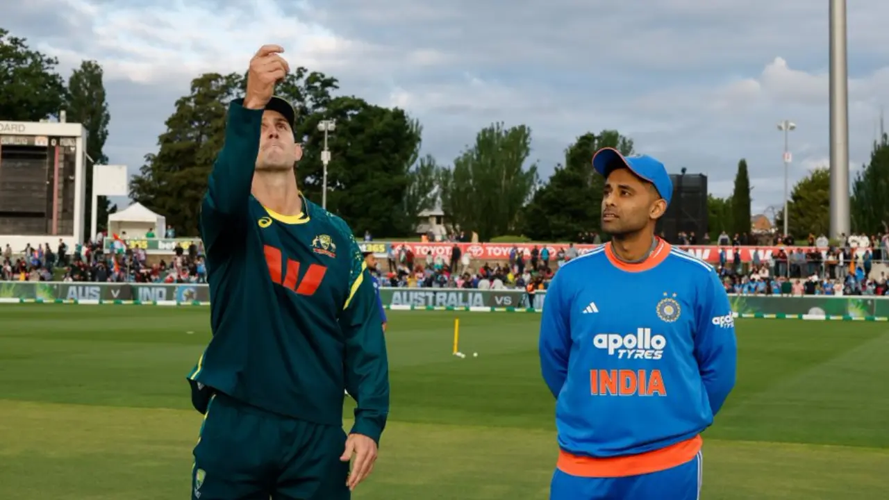 IND vs AUS 1st T20I: Mitchell Marsh wins toss; Australia opt to bowl first IND vs AUS 1st T20I: Mitchell Marsh wins toss; Australia opt to bowl first