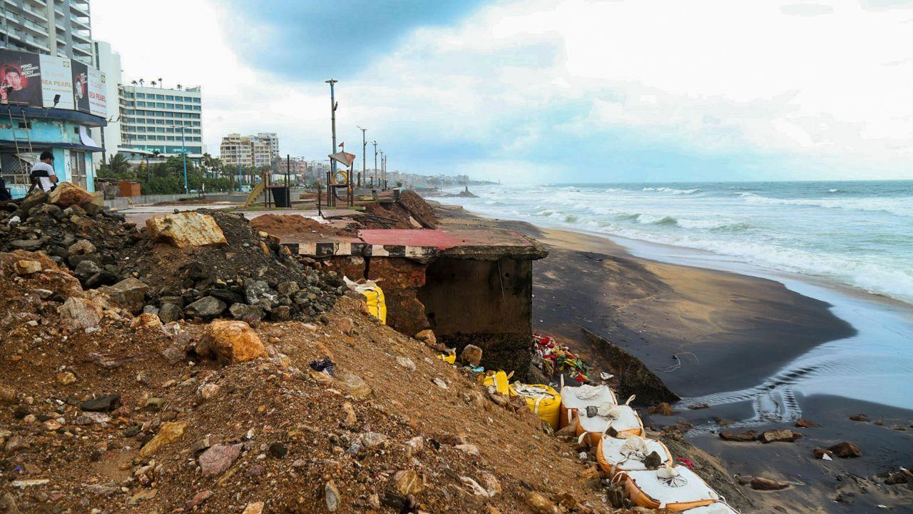 Reacting to the impact of cyclone 'Montha', Visakhapatnam Cyclone Warning Centre officer Naga Bhushanam informed that an orange alert has been issued for NTR, Palnadu, and Prakasam districts, and that fishermen are advised not to venture into the sea for the coming days