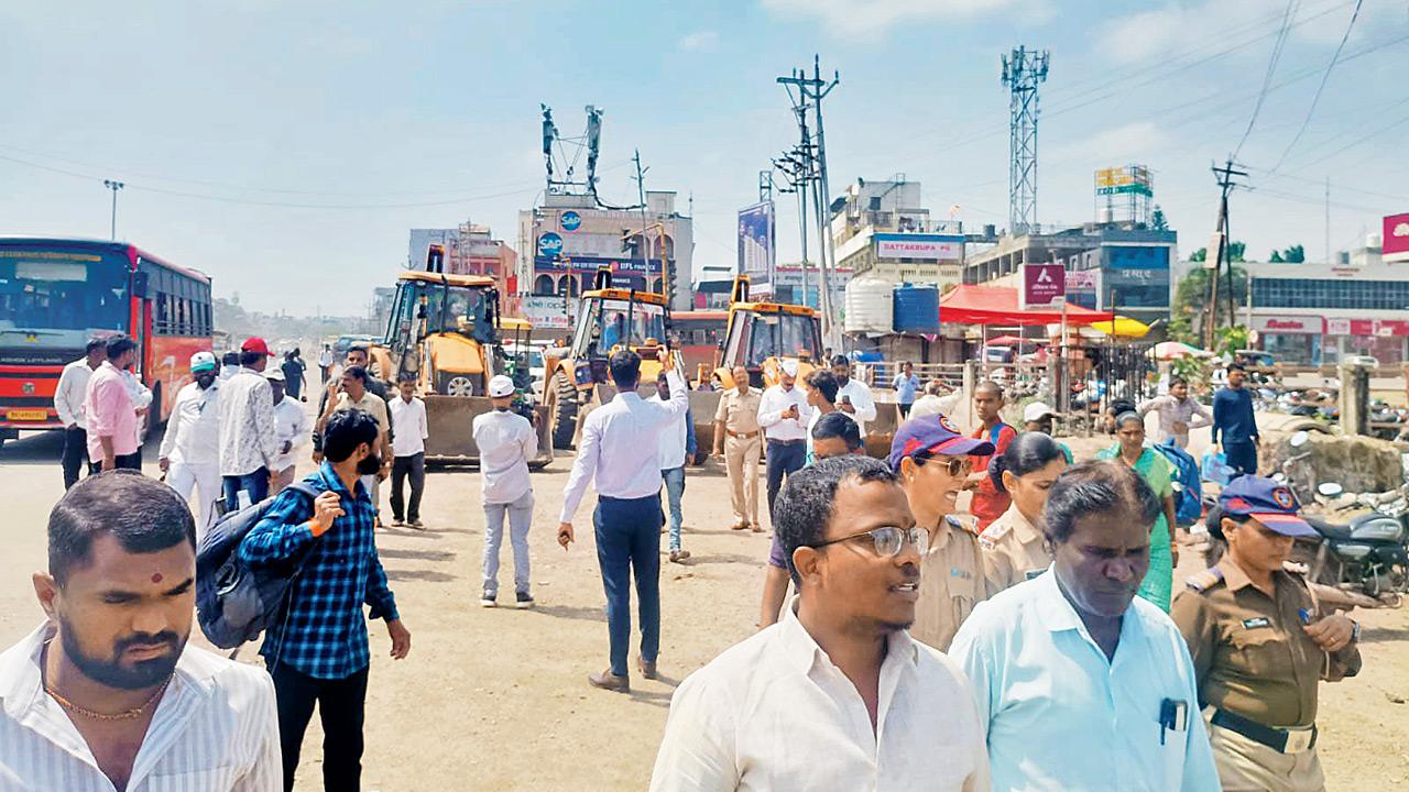 PMRDA cracks down on encroachments in Chakan–Talegaon industrial belt