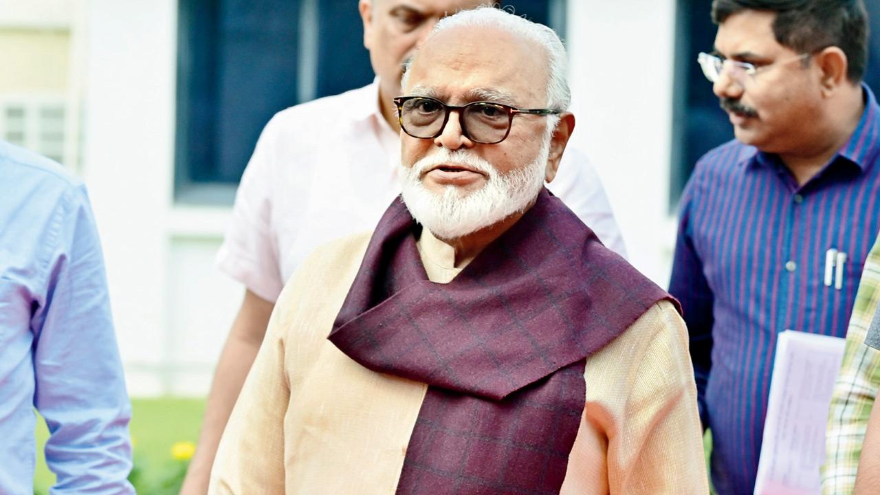  Chhagan Bhujbal, Jarange warn each other of court battles