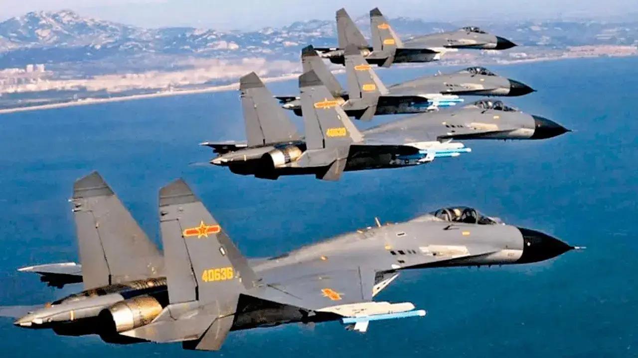 Taiwan detects 15 Chinese aircraft and 1 naval vessels near its territory