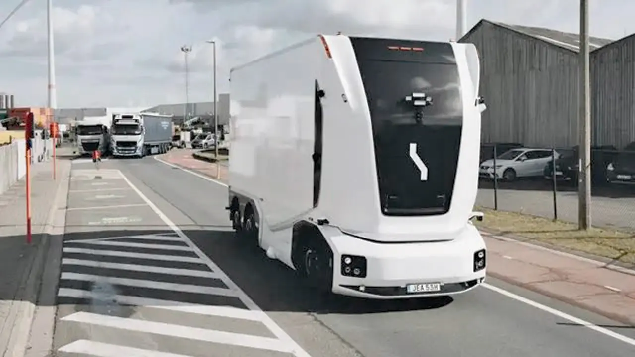 Swedish firm operates self-driving electric truck in Europe