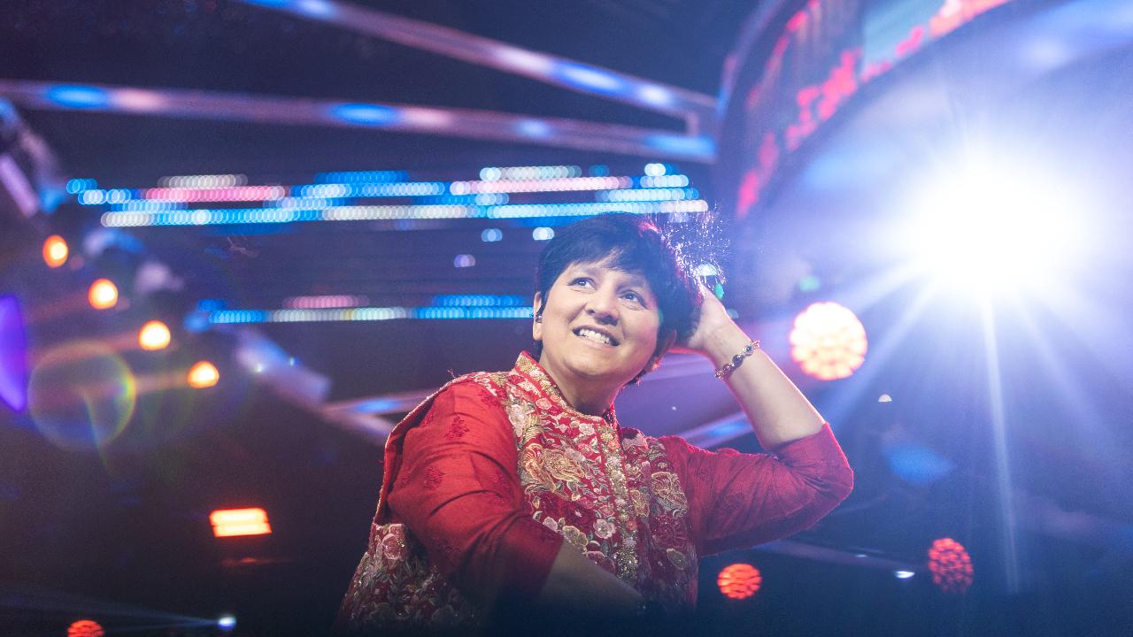 The Queen of Dandiya strikes a chord with her electrifying performance on Panchami night