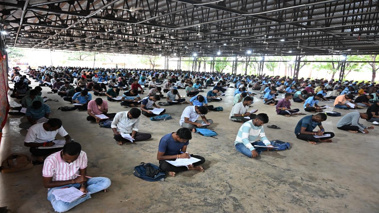 The initiative received a good response from the tribal regions of Bhamragad, Aheri, Etapalli, Hedri, and Sironcha