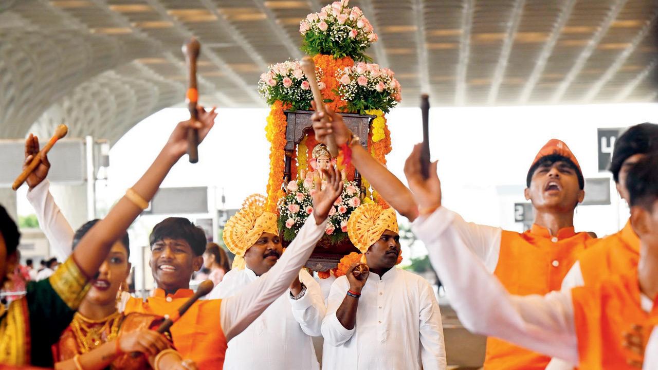 Ganesh Visarjan 2025: 7,000 idols to be immersed across Mumbai today