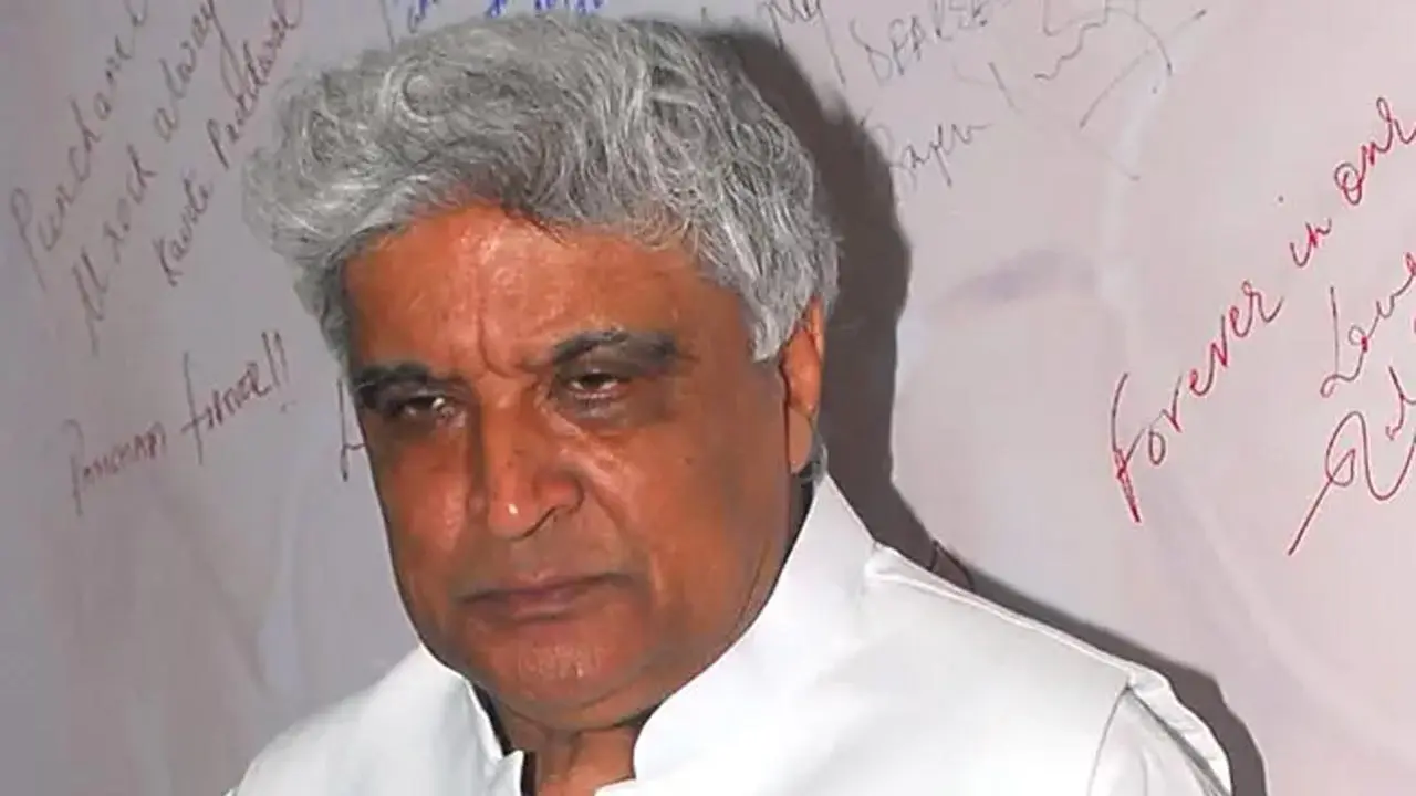 Javed Akhtar reveals he never got a chance collaborate with Mohammed Rafi