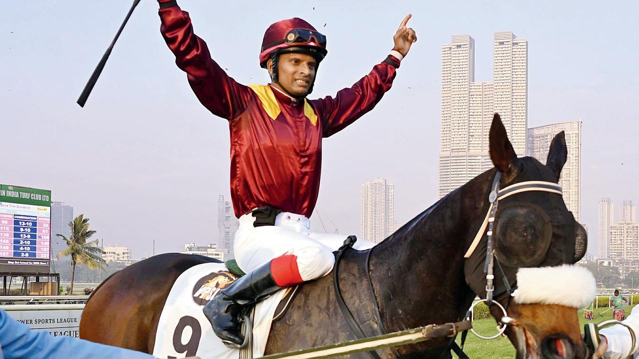 Jockey Sandesh rides four winners on Sunday card at the Pune racetrack