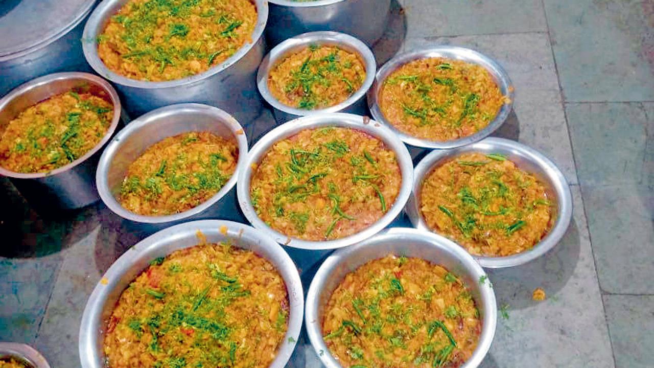 Pic courtesy/Spandan Powai Durgotsav 