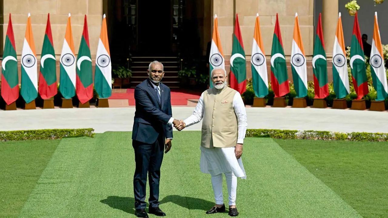 India grants extension to Maldives on USD 50 million government bonds