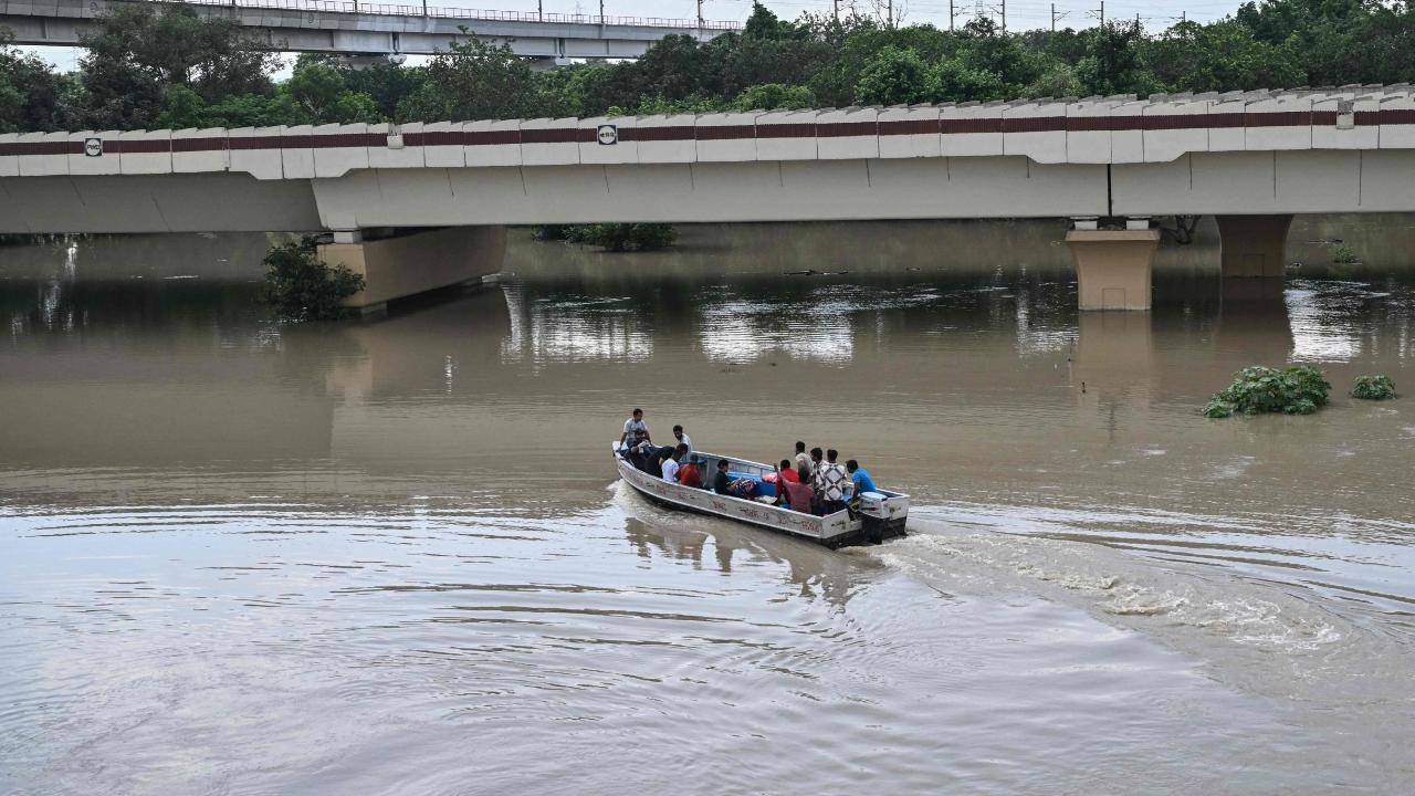 According to official data, the level stood at 207.35 metres at 6 am and receded to 207.33 metres at 7 am. The water is likely to recede further during the day, officials said