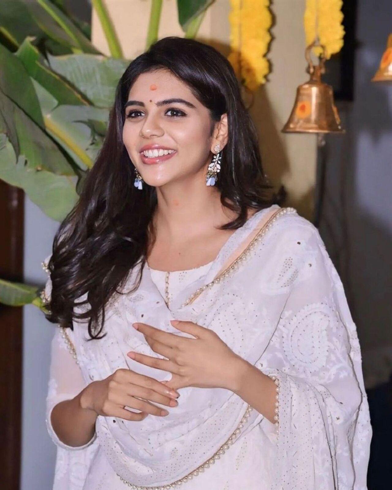 Kalyani started her career in showbiz by working as an assistant production designer under Sabu Cyril in the Hindi film Krrish 3 (2013). Later, in 2016 she worked as an assistant art director in the Tamil film Iru Mugan too.