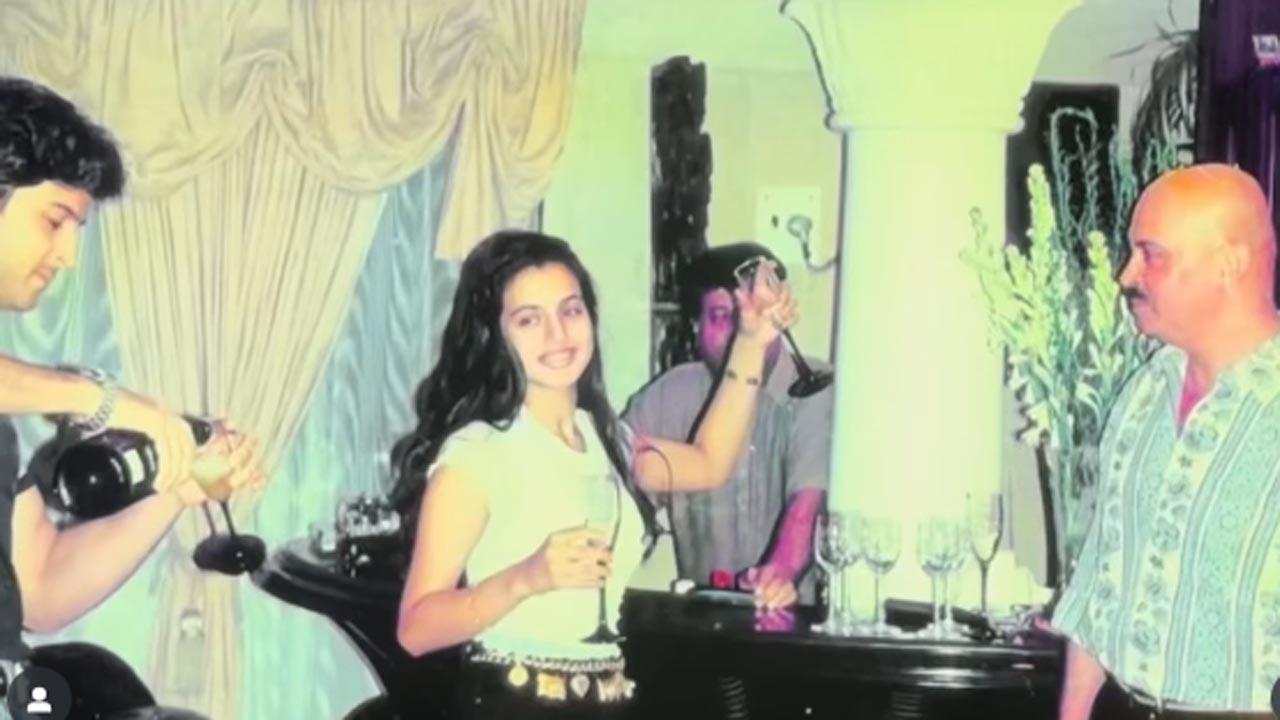 Ameesha Patel shares fond Kaho Naa Pyar Hain memory on Rakesh Roshan`s birthday