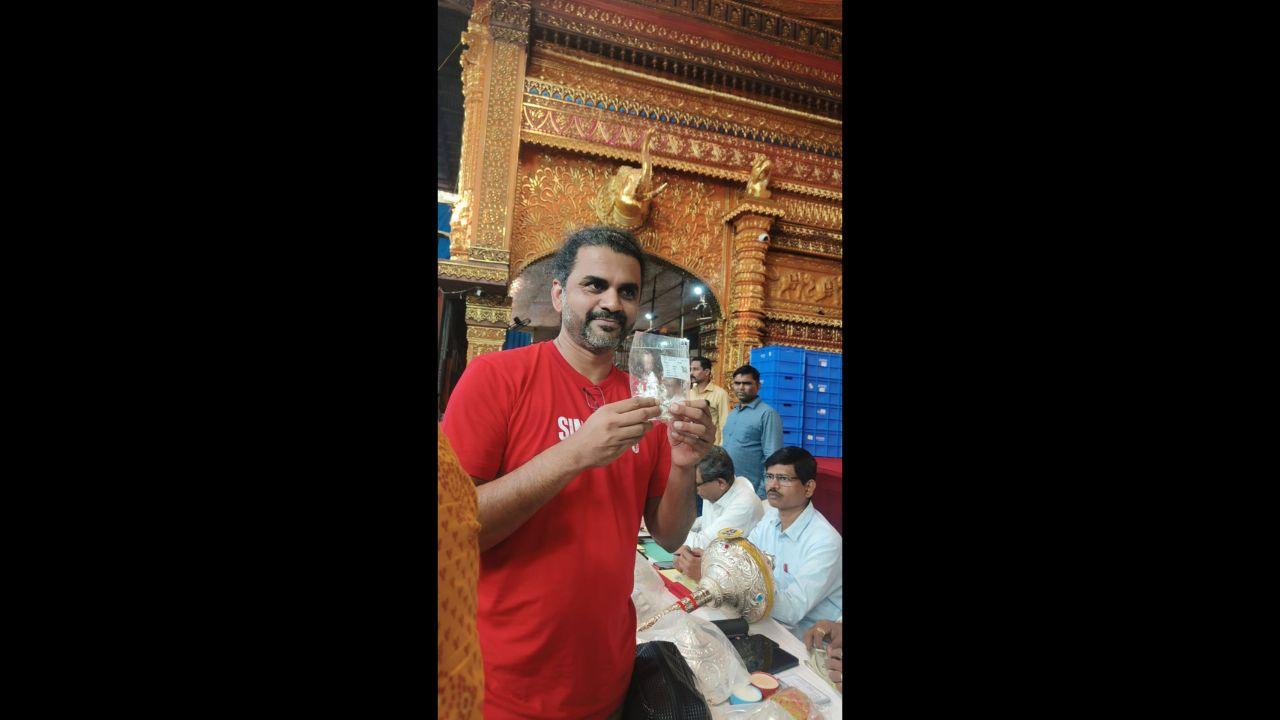 Mulund resident Nagesh Desai was the first to win the bid for a Ganpati idol at the auction. The bidding started at Rs 5,000, and he bought the idol for Rs 50,000. 