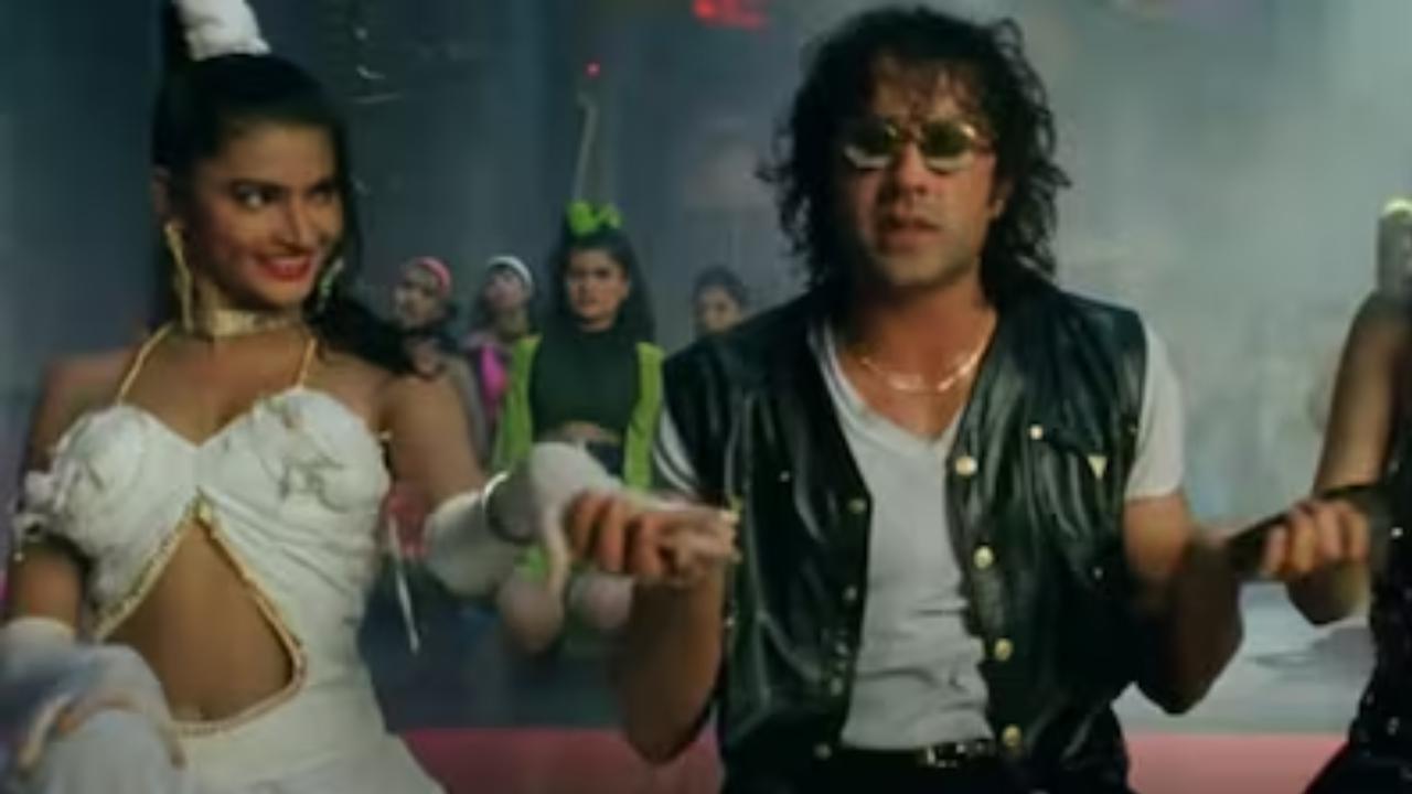 Ba***ds of Bollywood: Meet Bhanu Khan, the OG dancer of `Duniya Haseeno Ka Mela`