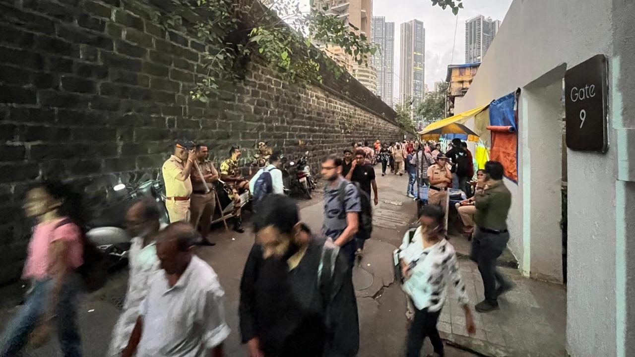 In an official notification, the motorists were advised to use alternate routes and follow traffic diversions