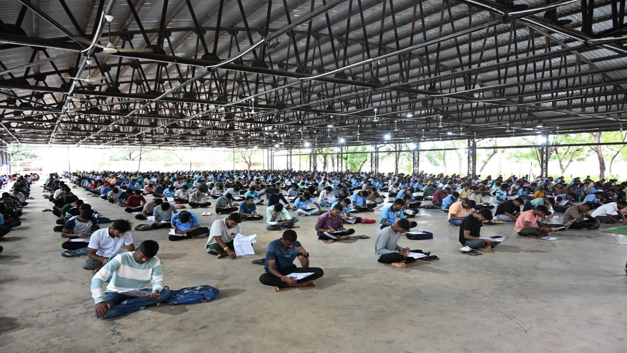 So far, 27,950 students have benefitted from this test series, which aims to build confidence and interest among rural and tribal youth towards competitive exams such as Police Constable Recruitment, Forest Guard Exams, Talathi Recruitment, and MPSC Combined Examinations