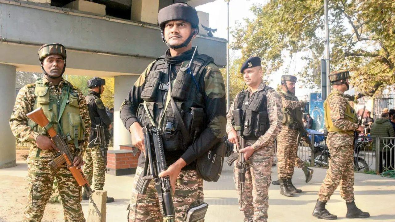 QUERÍA NARCO-TERROR OPERATIVO arrestado en Jammu y Cachemira