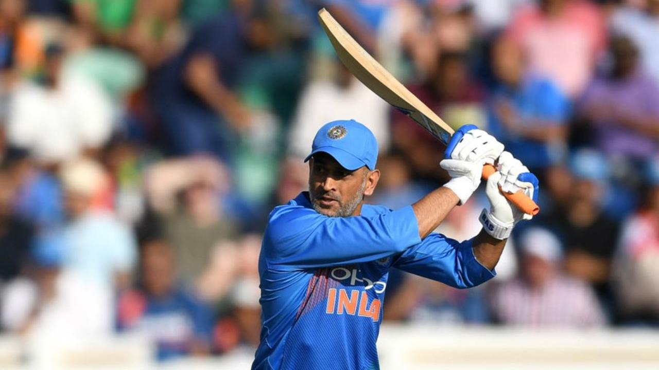 Amit Mishra shares how MS Dhoni dropped his calm behaviour after Champions Trophy 2013 triumph