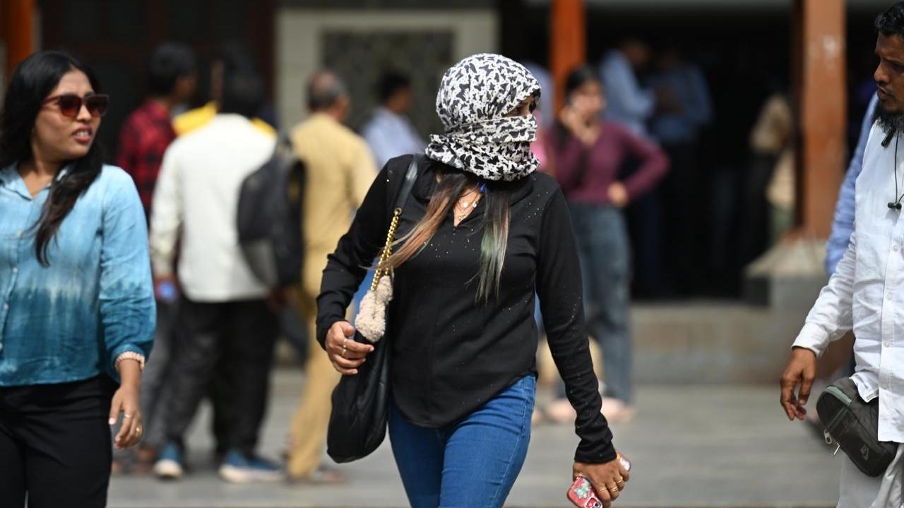 People in the city were on Wednesday afternoon seen shielding themselves from sunny weather