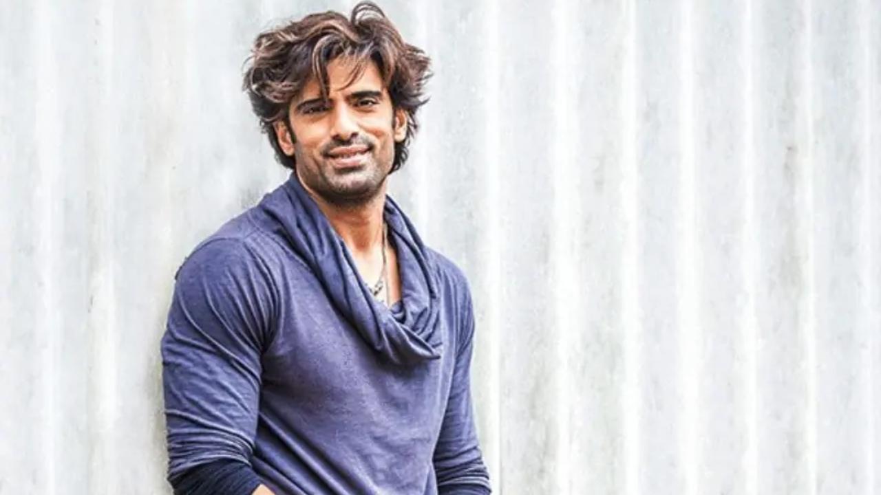 Mohit Malik says `It feels amazing` on working with cast of Mirzapur- The Film