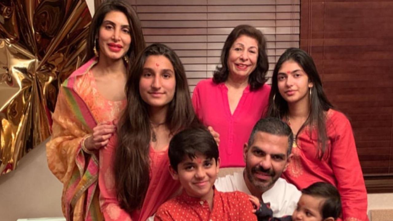 Sunjay Kapur property dispute: Delhi HC orders Priya Kapur to disclose assets after denying Karisma Kapoor’s kids share