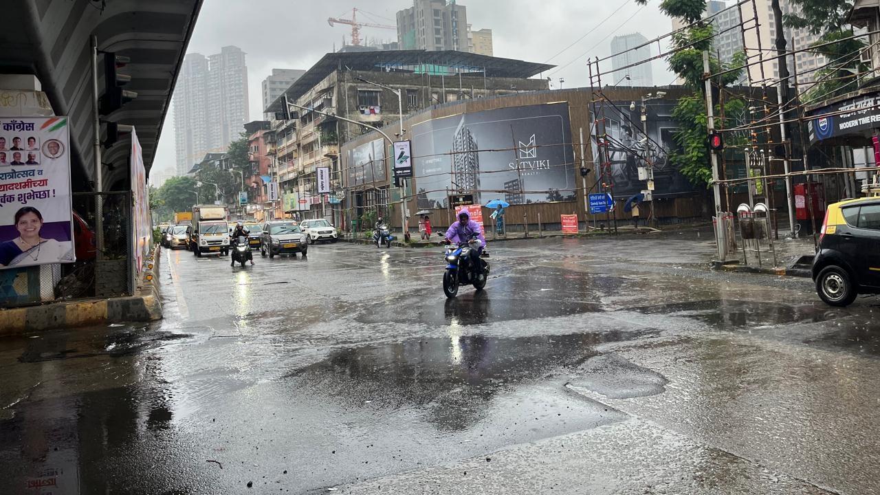 These areas have often faced serious flooding during the monsoon. Pics/Ashish Raje and Satej Shinde