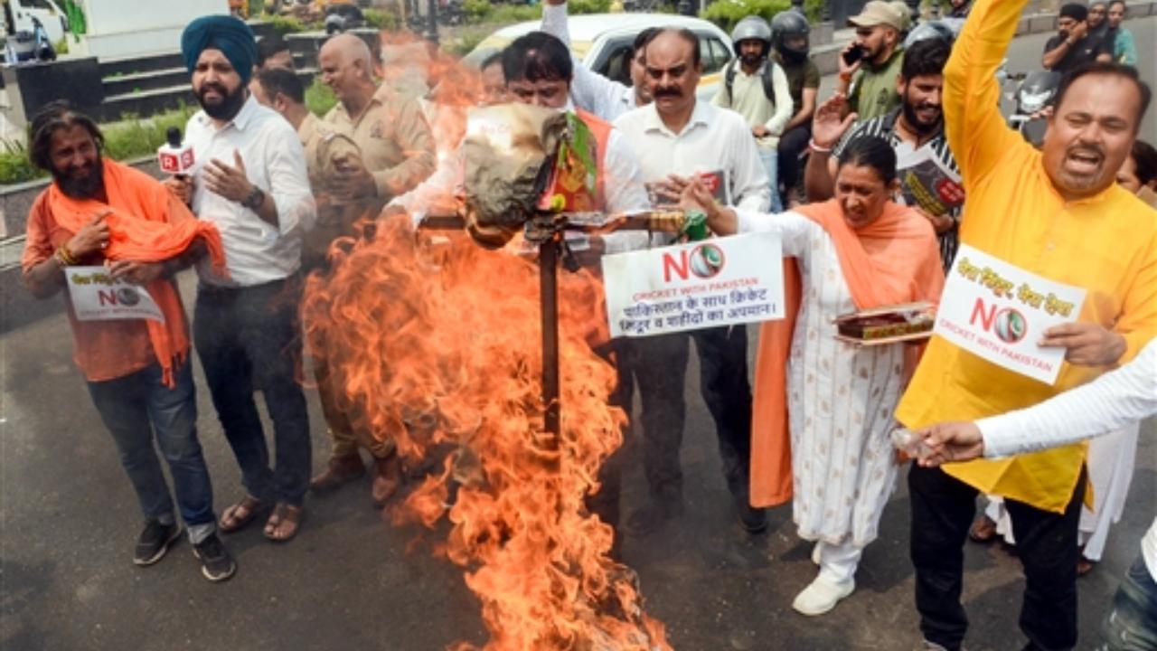 J&K Shiv Sena (UBT) stage a protest against the India-Pakistan Asia Cup 2025 match in the UAE under its nationwide campaign ‘Mera Sindoor Mera Desh', in Jammu on Sunday