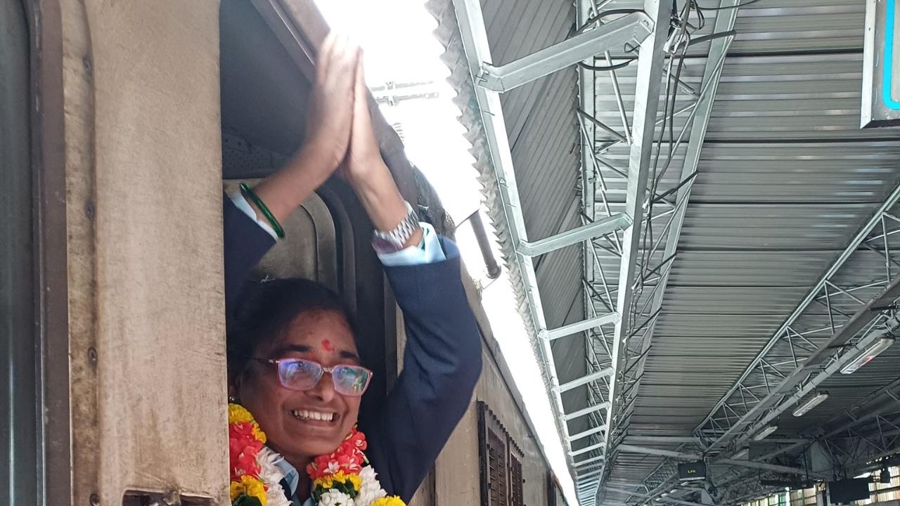She operated a goods train in 1996, and by 2000, she was promoted to motorwoman. A decade later, she qualified as a ghat driver, eventually taking charge of mail and express trains