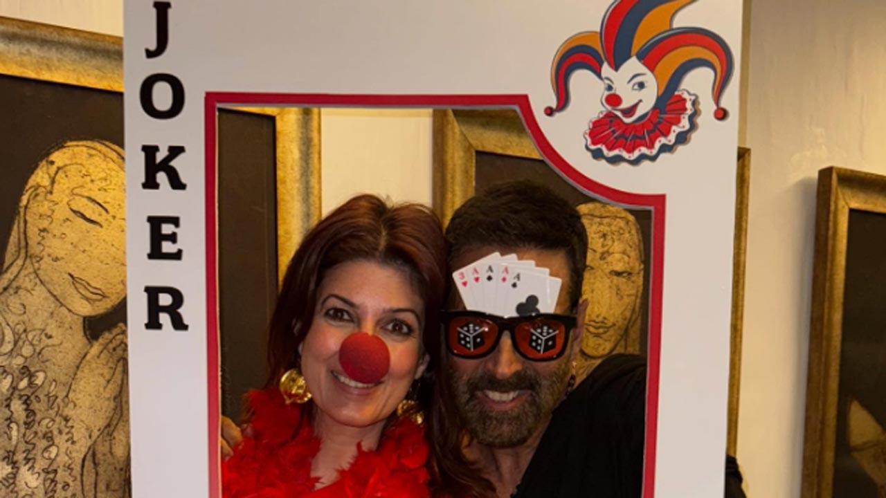 Twinkle Khanna shares glimpse of Akshay Kumar`s joker-themed birthday bash