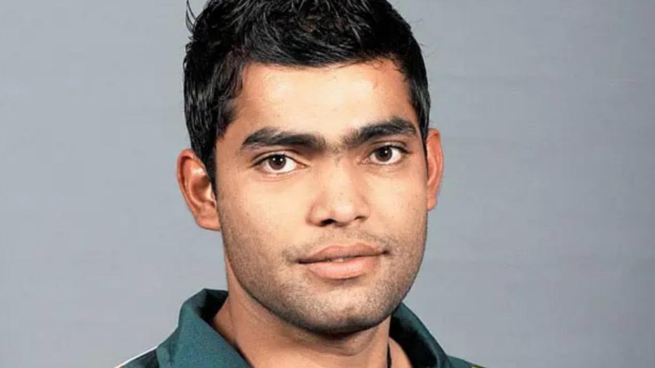 Umar Akmal is at the top of the list with a total of 10 ducks in 84 shortest format matches for Pakistan