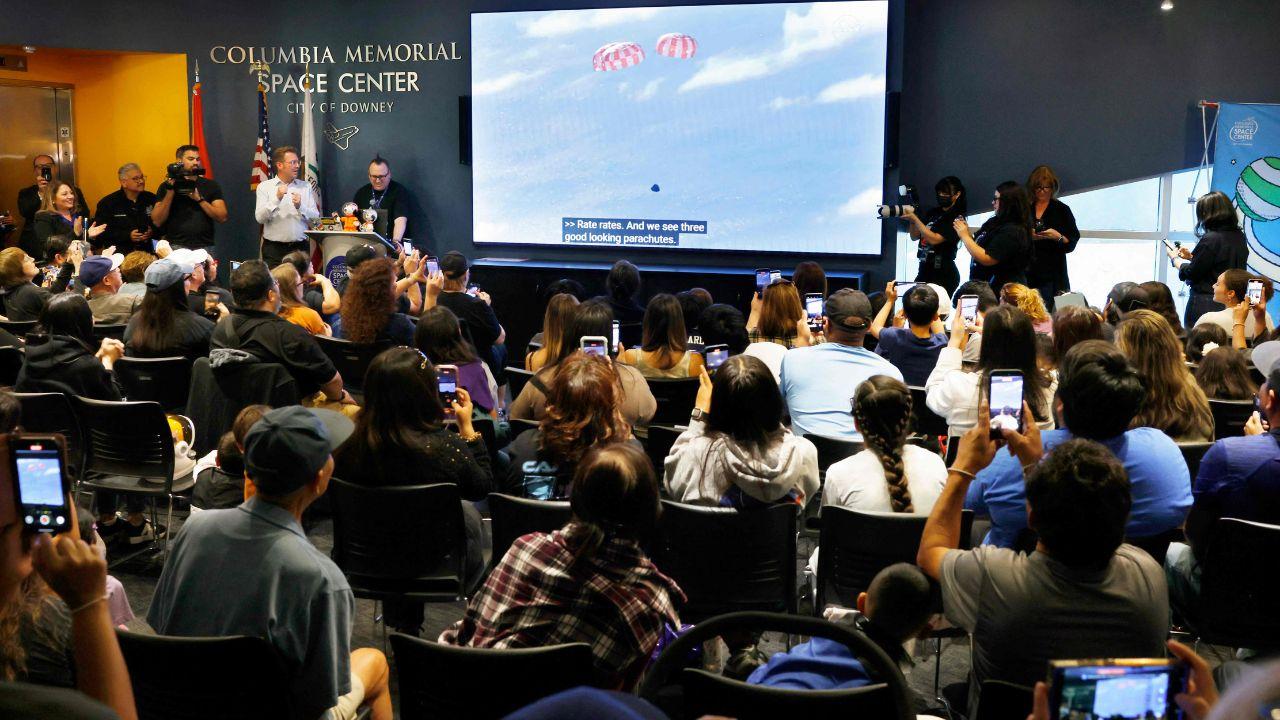 Re-entry into Earth&rsquo;s atmosphere was one of the most demanding phases. The spacecraft travelled at about 25,000 miles per hour and endured temperatures approaching 5,000 degrees Fahrenheit as superheated plasma built up around the capsule