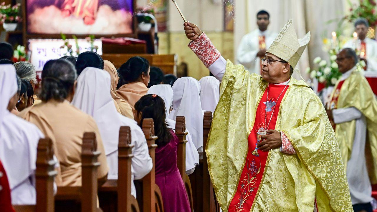 The final week of Lent, observed as Holy Week, is particularly significant. It began with Palm Sunday, followed by Maundy Thursday on April 2, and Good Friday on April 3, commemorating the crucifixion of Jesus Christ