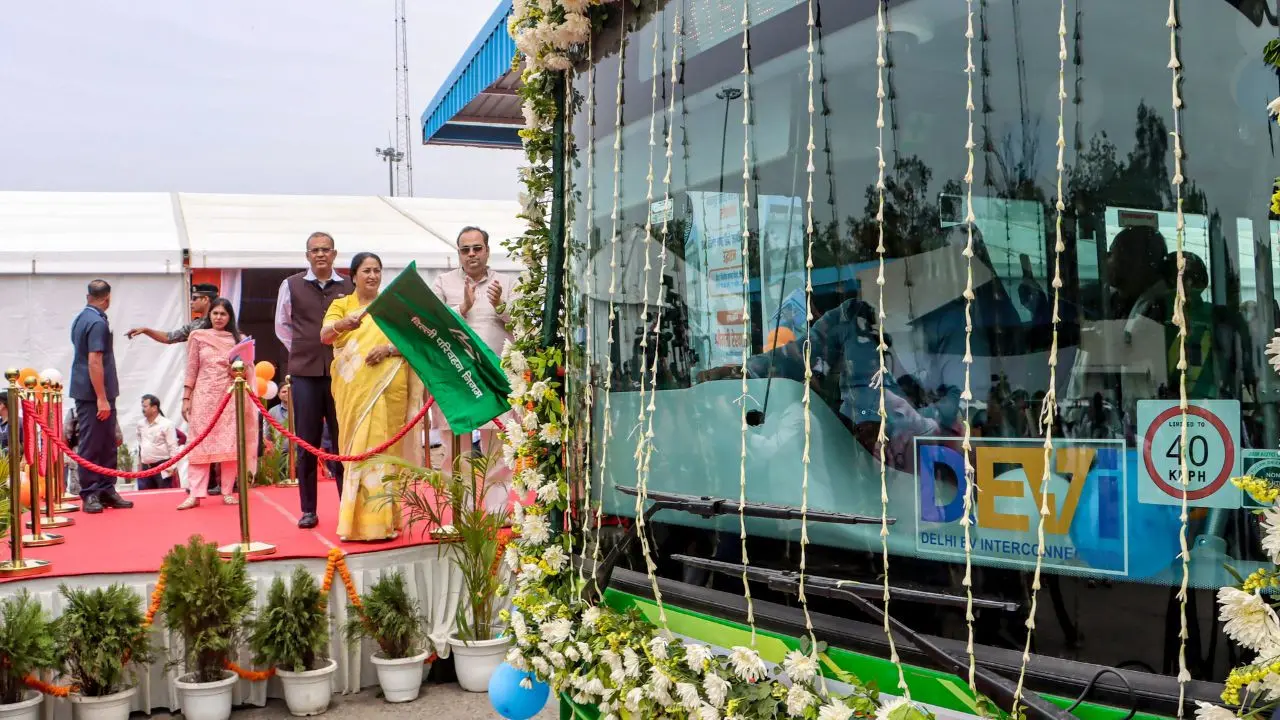 IN PHOTOS: Delhi CM flags off 200 e-buses in push for pollution-free transport