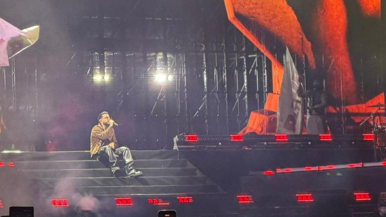 Fans sang their heart out as Karan Aujla made a powerful comeback performance after many expressed their displeasure about his Holi performance in March