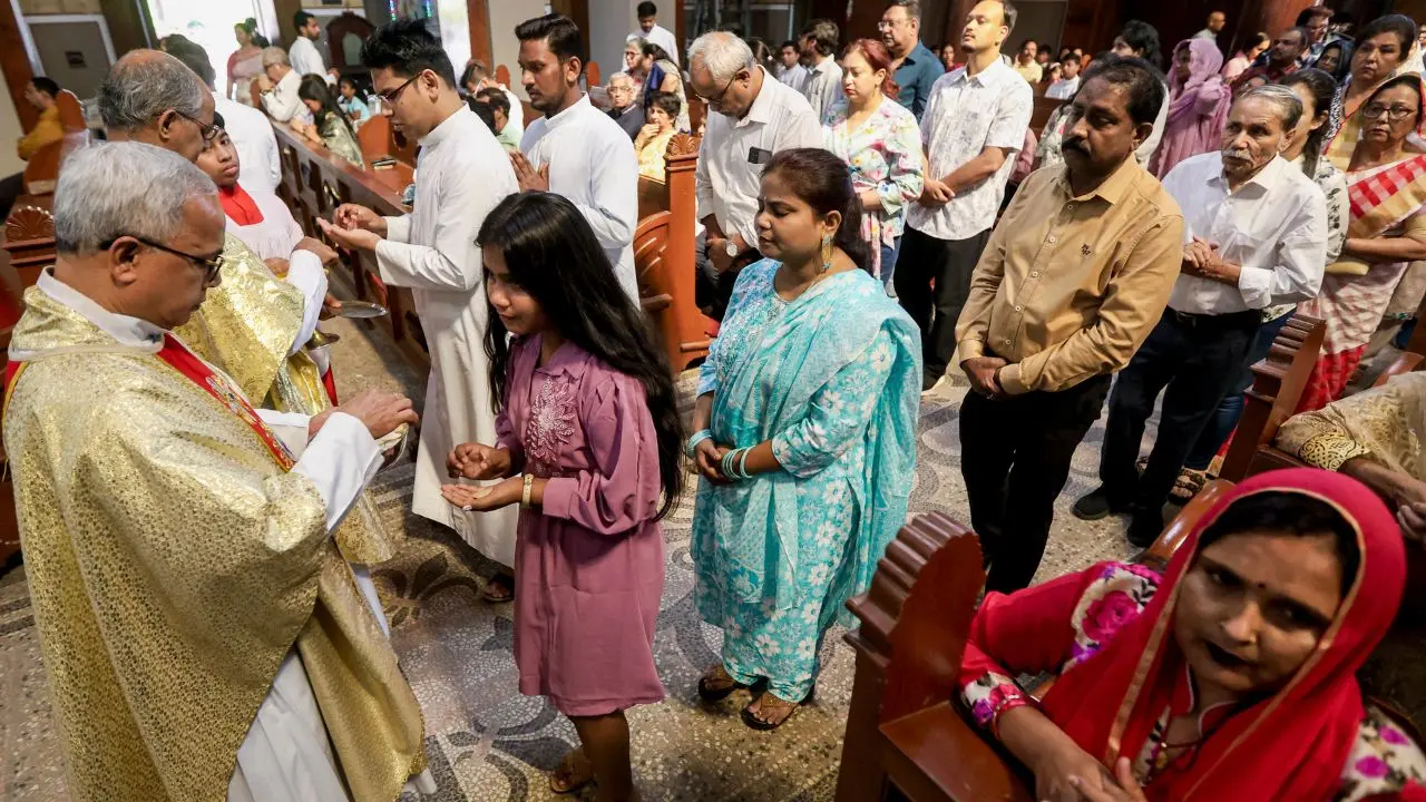 Marking hope and new beginnings, devotees attend special Easter services, remembering the resurrection of Jesus Christ