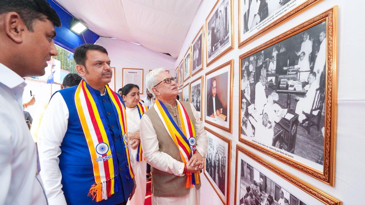 Later, the leaders viewed framed historical images, certificates, and writings displayed on the exhibition walls