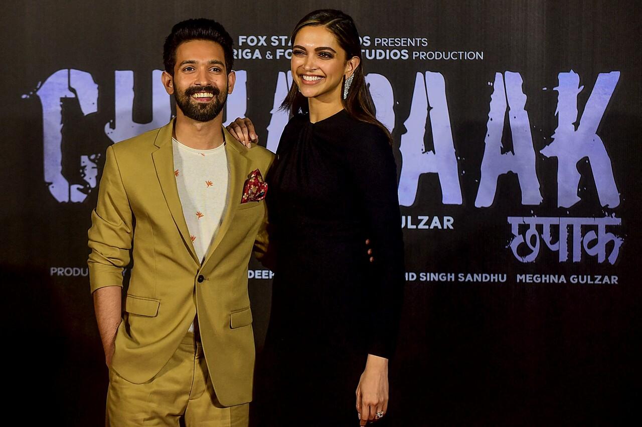 Vikrant Massey looked sharp in a light brown suit set paired with a crisp white shirt during Chhapaak promotions. The earthy tones added a subtle sophistication to his look.