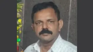 Man killed after tree branch falls near Police Headquarters in Colaba