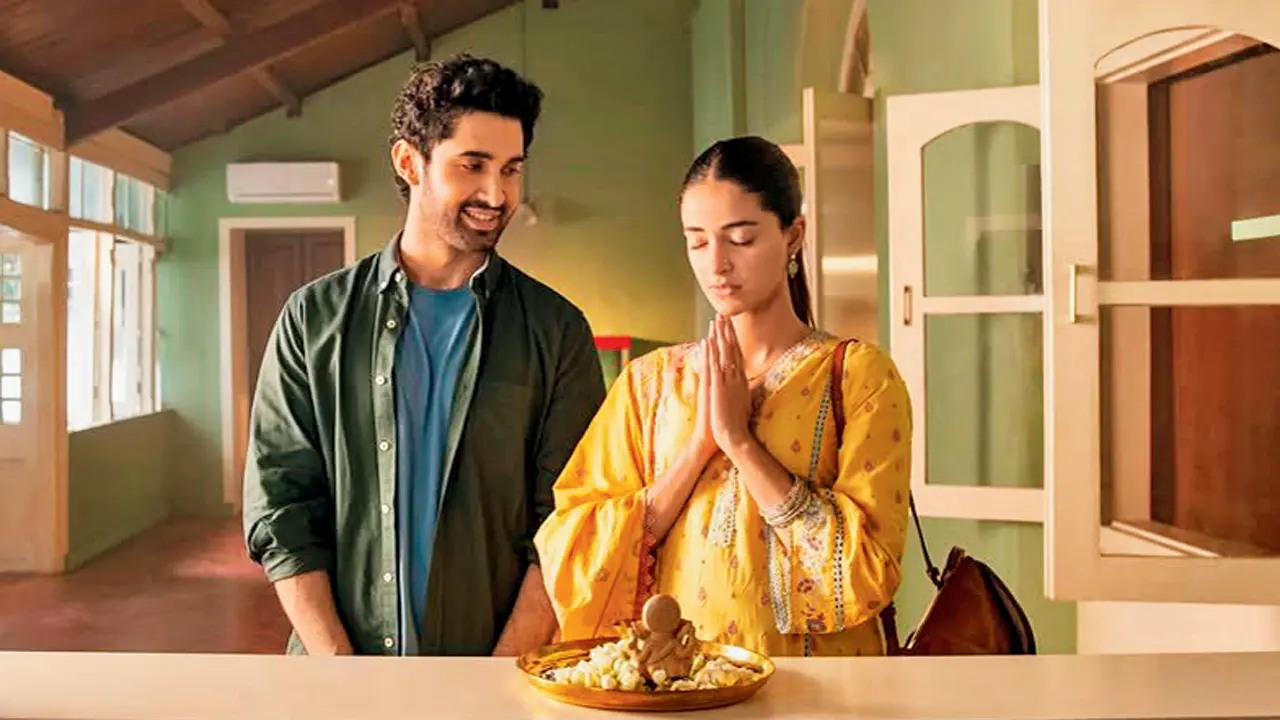 (L-R) Lakshya and Ananya Panday in the film. Pic/Instagram