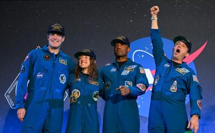 Astronauts Jeremy Hansen, Christina Koch, Victor Glover, and Reid Wiseman react during a welcoming ceremony in Houston. PIC/AFP