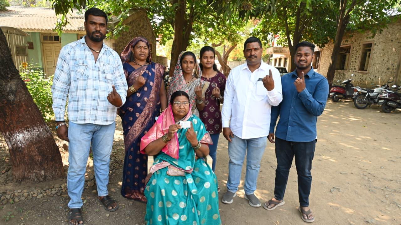 A family shows their inked fingers after exercising their democratic right. The constituency has 3.84 lakh registered voters&nbsp;
