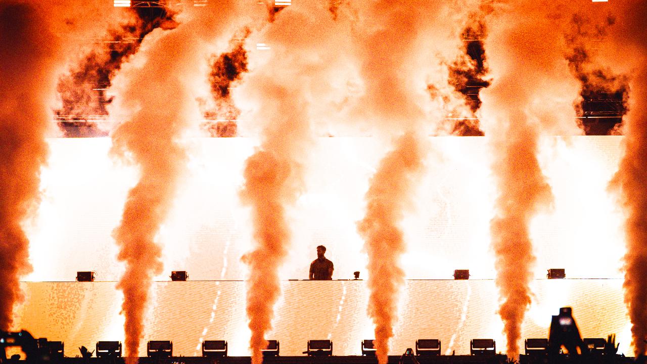 Tracks like &lsquo;Summer&rsquo;, &lsquo;I Need Your Love&rsquo; and &lsquo;How Deep Is Your Love&rsquo; sparked massive singalongs, while &lsquo;This Is What You Came For&rsquo;, &lsquo;Outside&rsquo; and &lsquo;One Kiss&rsquo; kept the energy soaring.