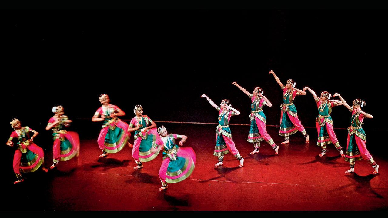 The stage glows with energy as Lata Surendra&rsquo;s Bharatanatyam troupe delivers a powerful recital steeped in classical finesse