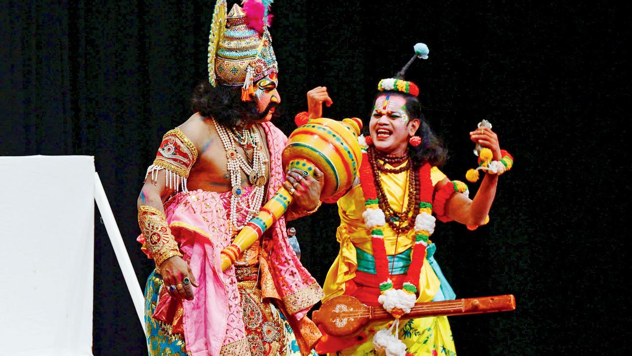 Actors immerse themselves fully in character, bringing mythological narratives alive with commanding stage presence and expressive dialogue