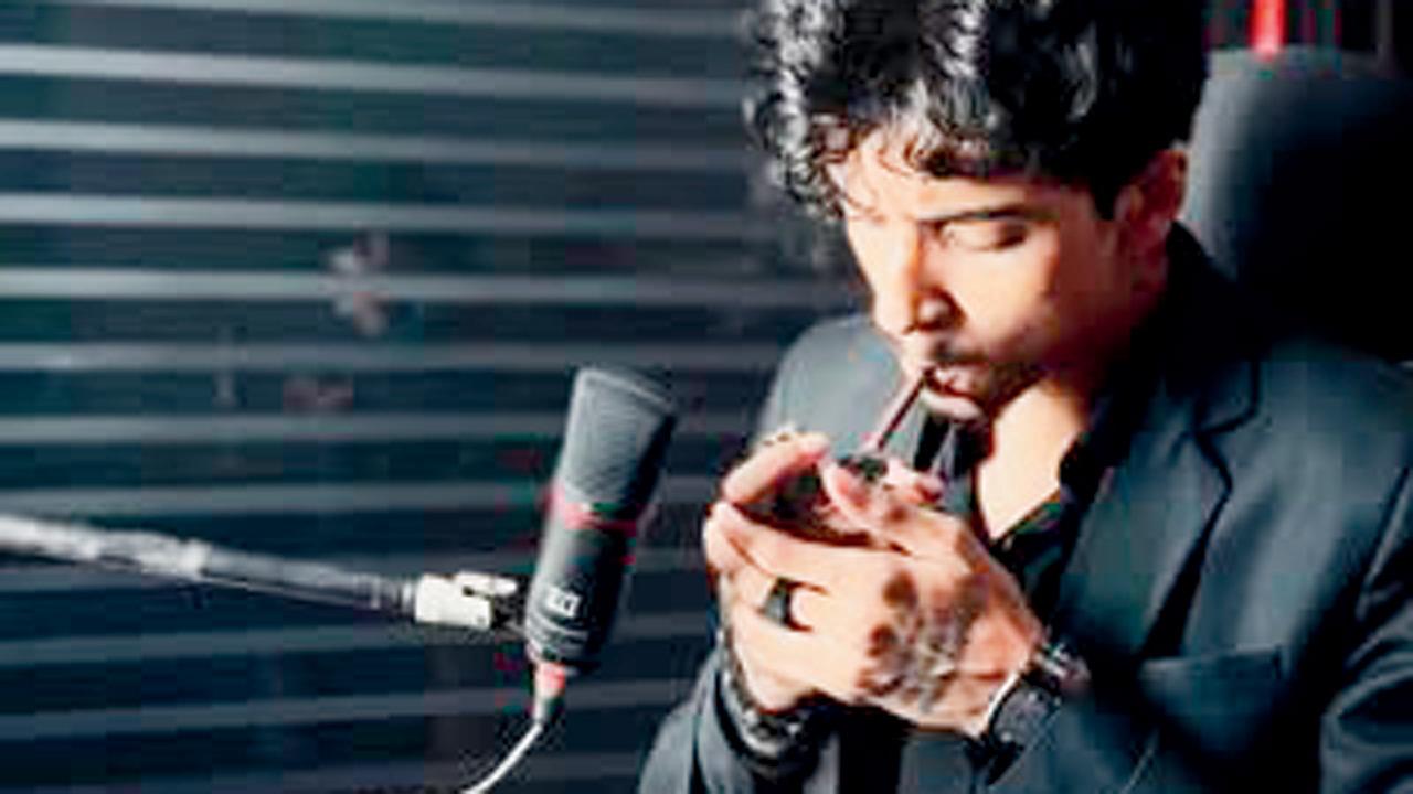 Dev Tyagi pushes control-based relationship advice like restricting girlfriends from having male friends. PIC/INSTAGRAM@dev_tyagi_unfazed