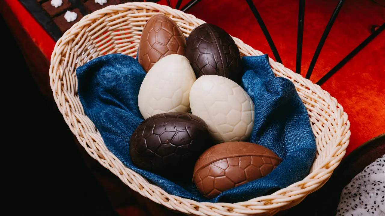 Easter on the eastside Celebrate Easter with a thoughtfully curated brunch at Someplace Else, where seasonal ingredients and festive specials come together. 
The experience opens with fresh, vibrant small plates like the Spring Bloom Lettuce Medley and Easter Garden Toast, complemented by a selection of sushi and dim sum. Appetisers bring in bold, layered flavours with highlights such as the Fire-Blossom Paneer Tikka, Golden Honey & Spring Lotus Crisps, and Cracked Black Pepper Chicken.
For mains, the spread features comforting yet flavourful dishes including the White Blossom Penne Alfredo Delight, Garden Basil & Thai Spice Chicken, Bunny Bay Hot Garlic Fish, and the festive Easter Feast Dum Chicken Biryani.
Ending on a sweet note, desserts like the Nest of Indulgence, Easter Chocolate Coated Eggs, and an assortment of pastries add a playful, celebratory finish to the meal.
Where: Someplace Else, Jio World Drive, BKC, Bandra EastWhen: April 5 Time: 12 pm to 4 pmCall: 083569 84990 for more details