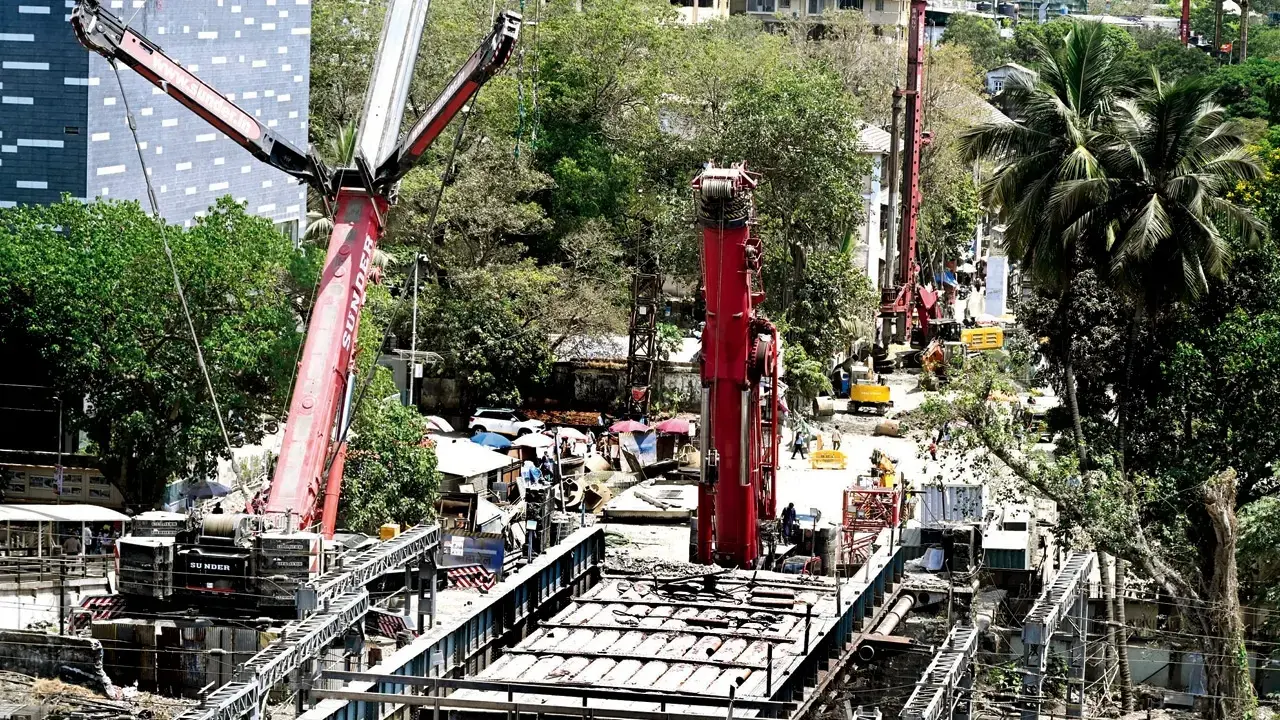 Old Elphinstone bridge completely demolished on Sunday morning: Officials