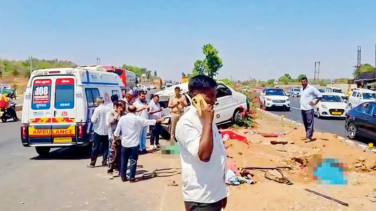 Officials reach the accident spot in Sabarkantha. Pic/PTI