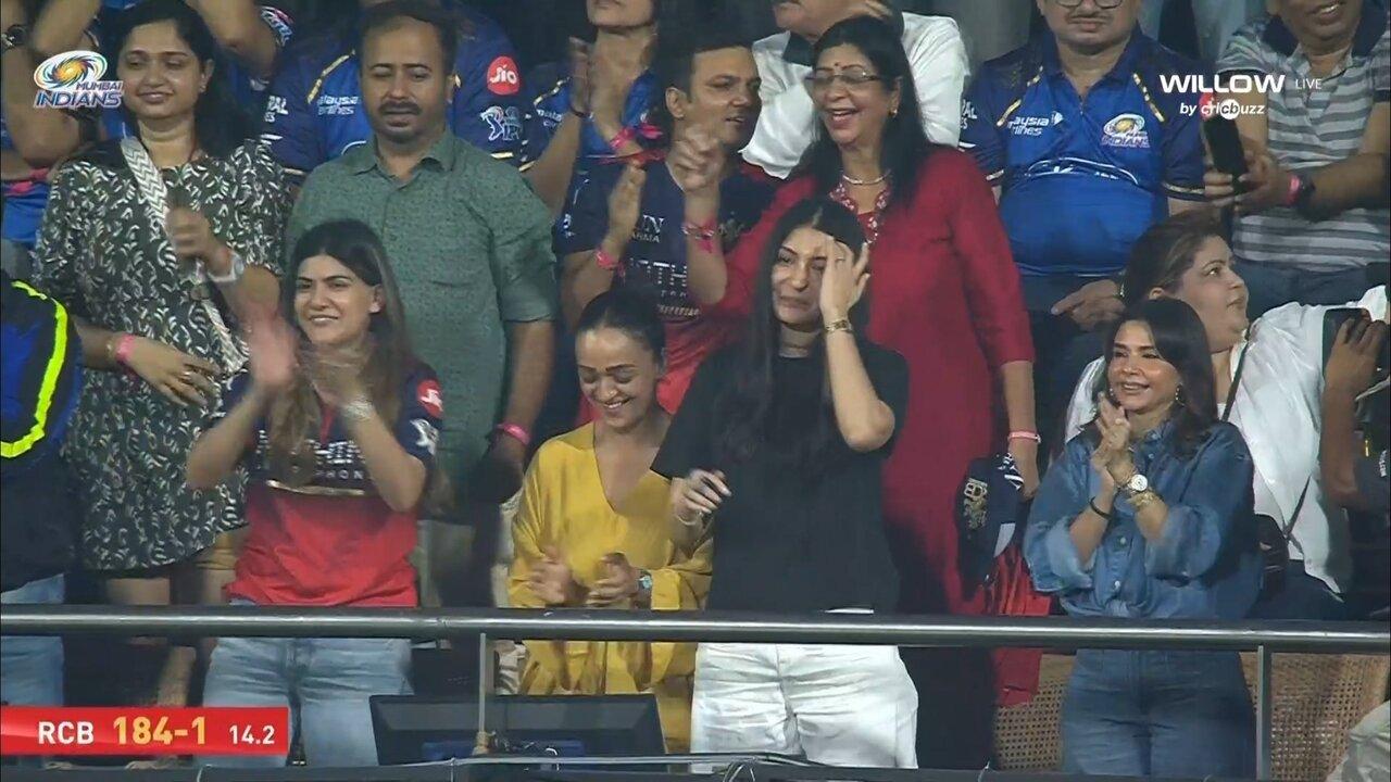 Actor Anushka Sharma was seen cheering for her husband Virat Kohli's team RCB. She was seen with Ananya Birla at the stands
