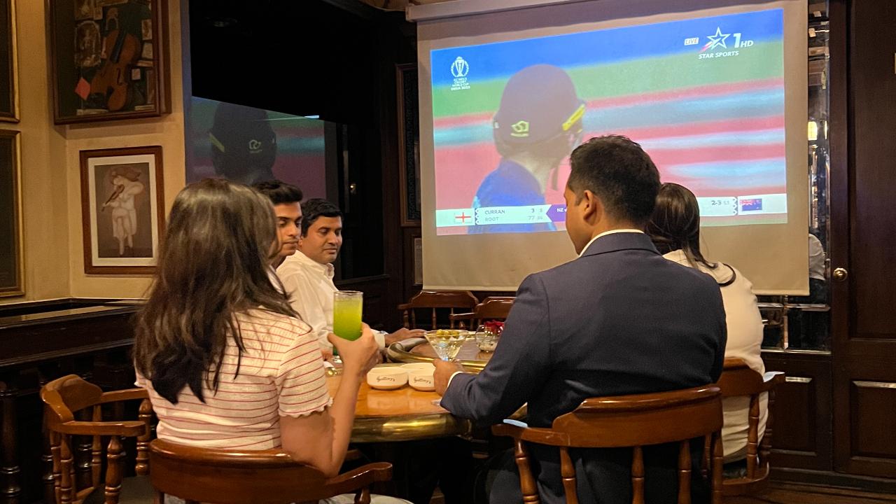 By the seaAs the cricket frenzy unfolds, Geoffrey's is set to host live screenings on large screens in a pub-style atmosphere that keeps the energy high from the first ball to the final over. Cricket fans and diners can opt for a Beer Bucket of five bottles across all available labels, making it perfect for match nights with friends. Served alongside fiery fries, it&rsquo;s the ideal pairing to keep the energy going through every over.
Where: Geoffrey's, Hotel Marine Plaza, Marine DriveWhen: Throughout the seasonTime: 7 pm onwards